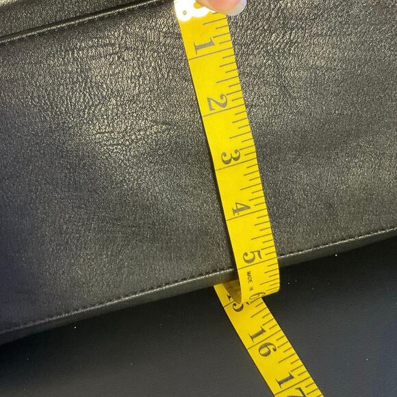 Antik Kraft Large Black Faux Leather Hobo Tote Bag with Wrapped Shoulder Straps - Picture 11 of 12